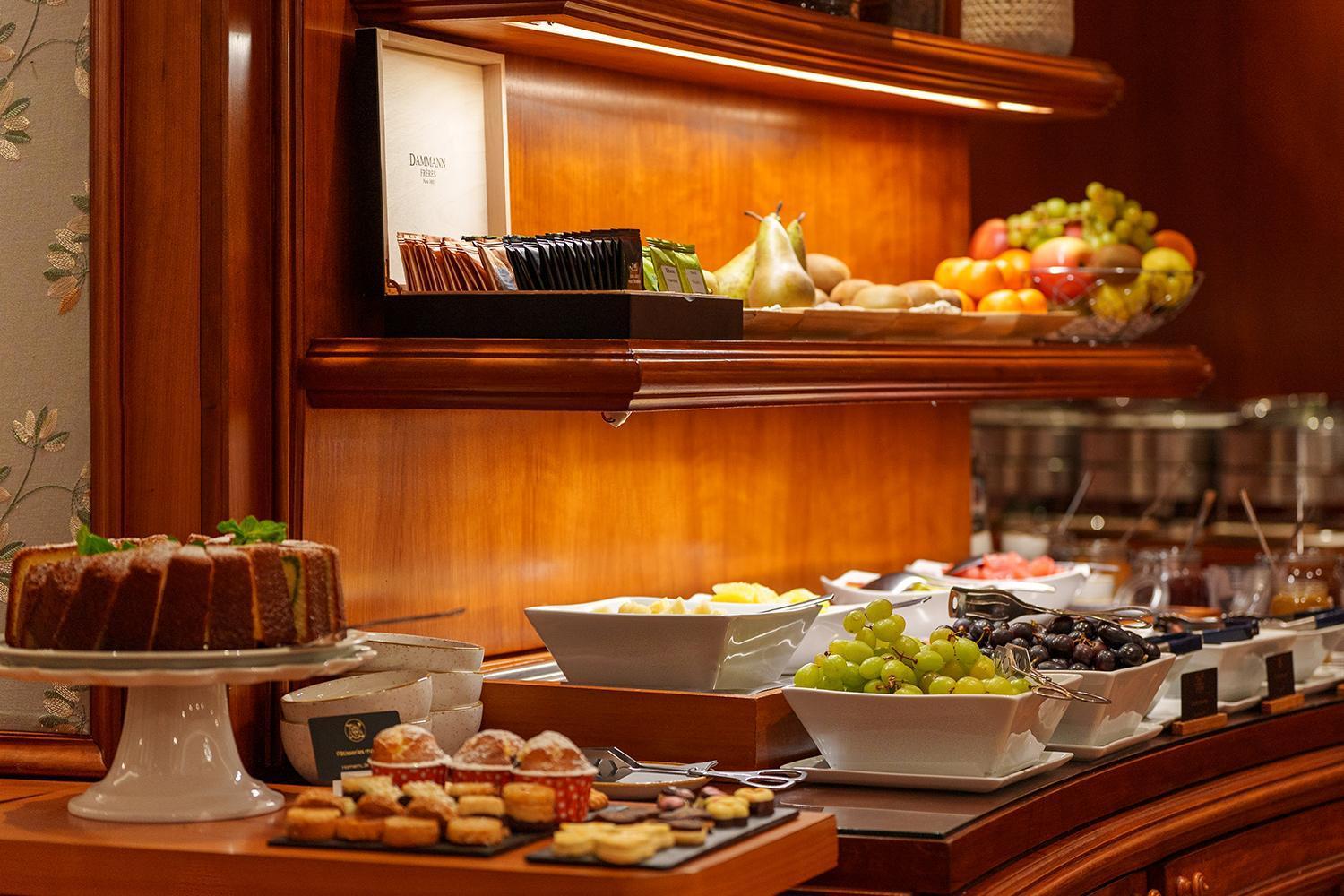 Hotel Chateau Frontenac Paryż Zewnętrze zdjęcie